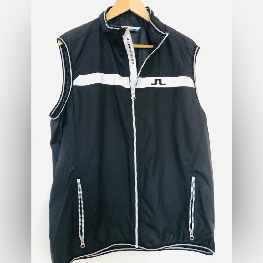 JL zip up golf vest